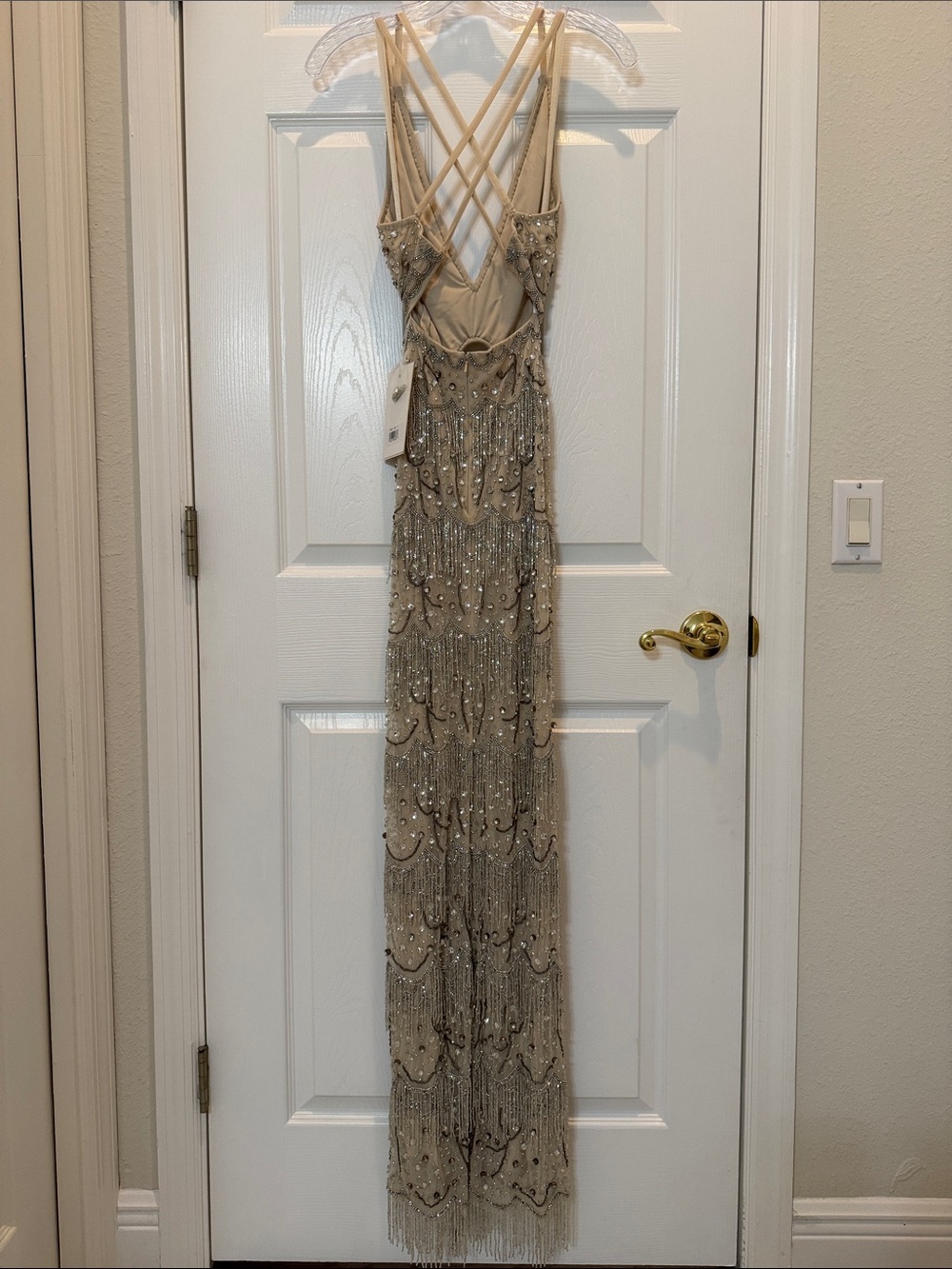 Mac Duggal 93956 Nude Open Back Cut Out Fringe Embellished Gown Size 4 NWT - Picture 6 of 12